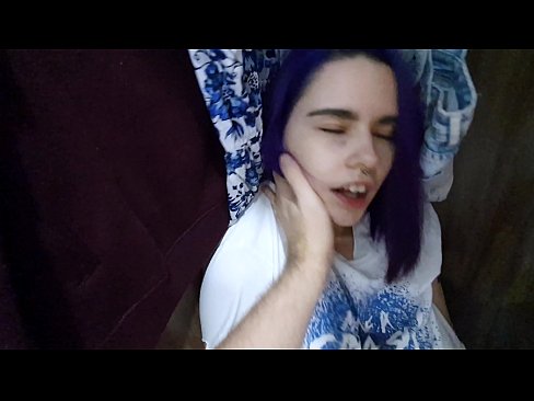 ❤️ Fant min søster i skapet og hjalp henne med å komme ❌ Jævla video hos oss no.hentaisun.ru ️❤